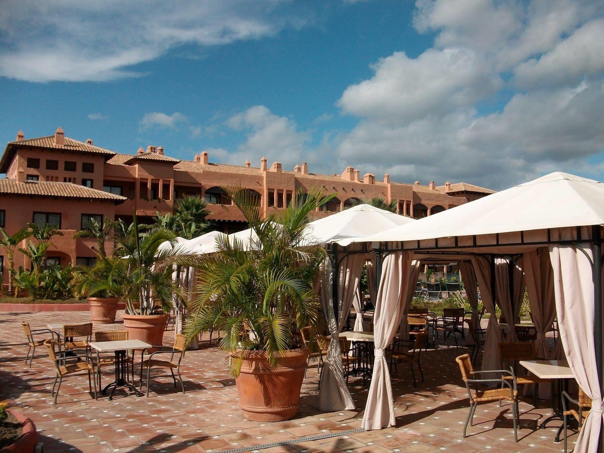 Pierre & Vacances Estepona Exterior foto